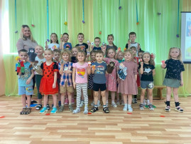 Познавательный час «Театр и куклы» Познавательный час «Театр и куклы».